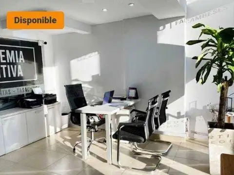 Oficina en Venta al Norte