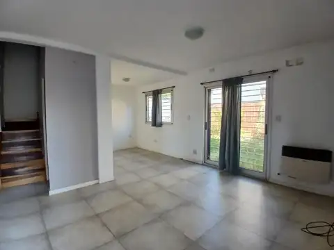Depto Tipo Casa en Venta de 2 dormitorios