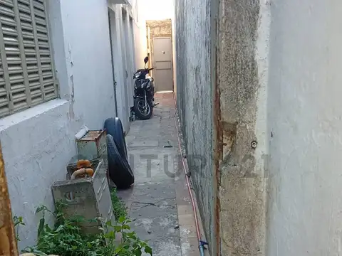 Larrea 1900, Piso 0