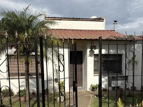 Depto Tipo Casa en Venta de 4 ambientes