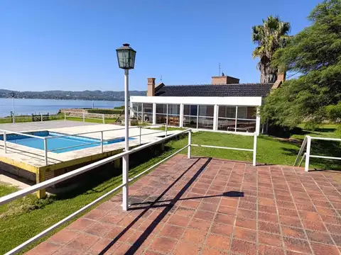 Casa en Venta en Villa Carlos Paz, USD 390.000