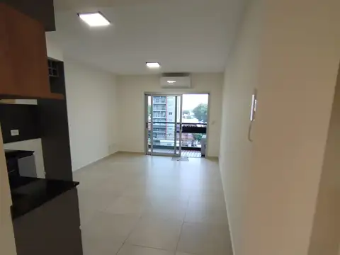 Departamento en Alquiler en General San Martin, $ 600.000