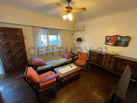 Quesada 5500, Piso 0