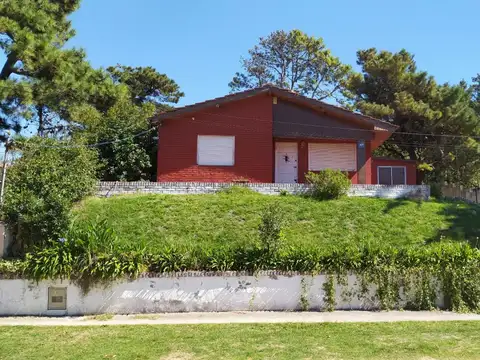 Depto Tipo Casa en Venta de 4 ambientes