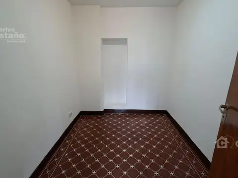 Depto Tipo Casa en Alquiler de 3 ambientes