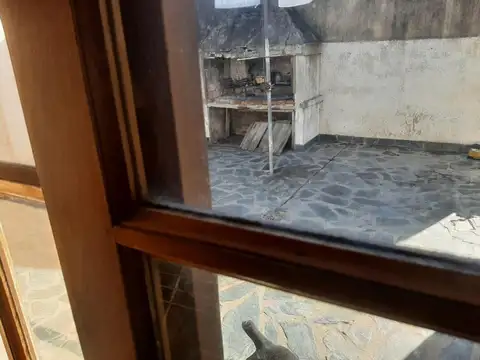 CASA EN GENERAL RODRIGUEZ, EXCELENTE UBICACION