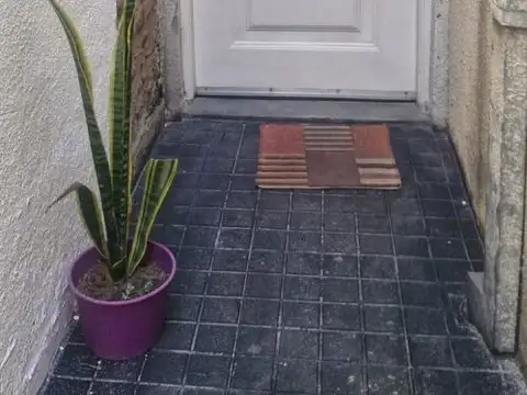 Depto Tipo Casa en Alquiler de 3 ambientes