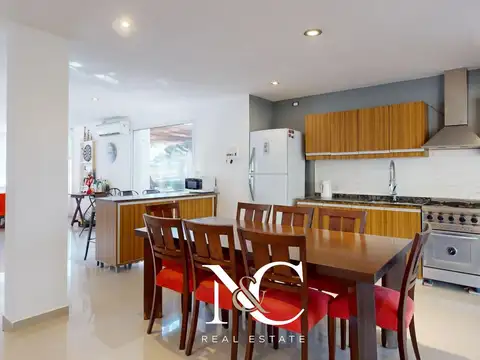 Casa en venta en Costa Esmeralda fondo cancha golf