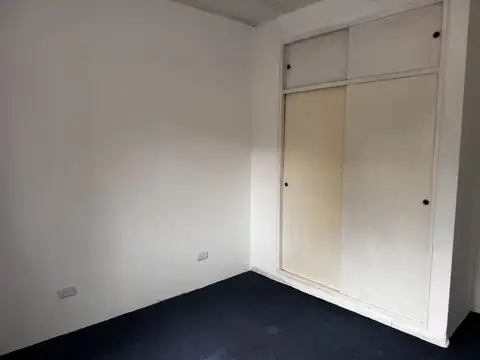 Depto Tipo Casa 3 ambientes con 2 baños