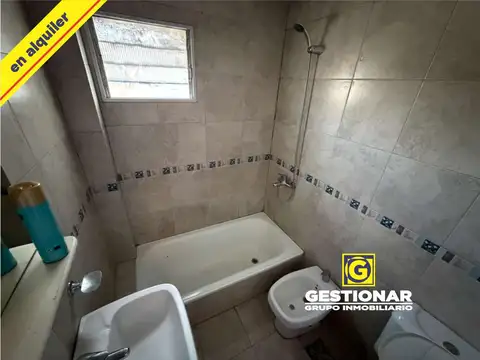 Departamento en Alquiler en Valentín Alsina, $ 800.000