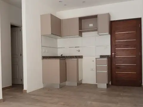 Departamento en venta  con 1 Dormitorio+ Amplio Patio+Piscina+Solarium. Cochera Opcional en Merlo Sur