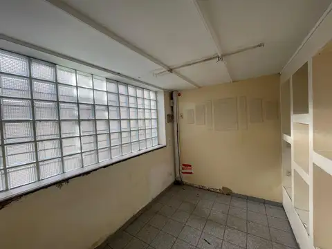 Galpon en Venta en Ramos Mejía, USD 40.000