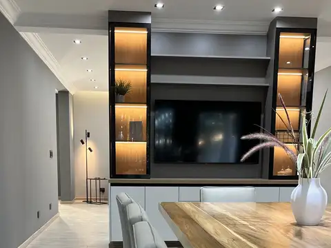 Casa en Alquiler con 1 cochera