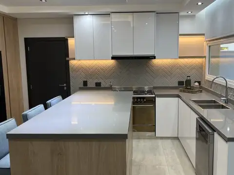 Casa en Alquiler al Norte