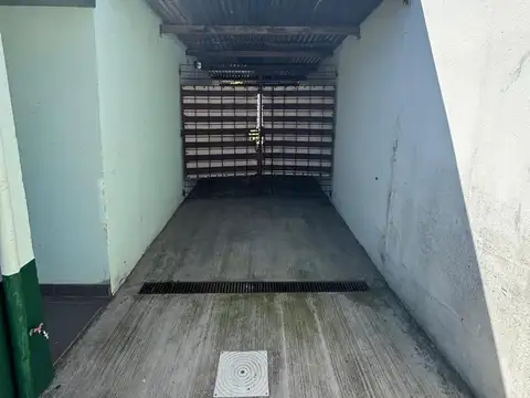 Casa 3 amb en Venta en Temperley con Pileta