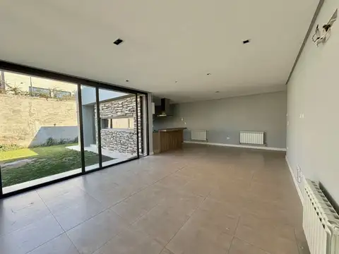 Casa en Venta en El Challao, USD 330.000