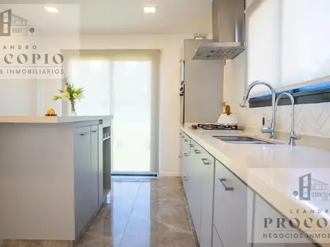Casa 4 ambientes en venta en Prados del Oeste