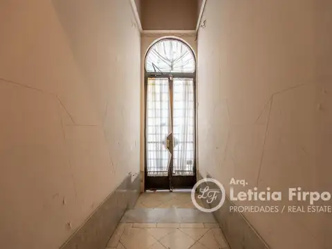 Carlos Calvo  al 1700