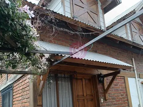 Casa Chalet  en Venta en Vega Maipu, San Martin de los Andes, Patagonia