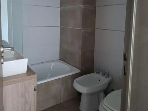 Departamento en Alquiler en Ituzaingo Norte, $ 750.000