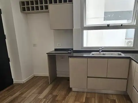 Departamento en Alquiler con 1 cocheras