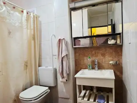 Depto Tipo Casa 3 ambientes con 1 baño