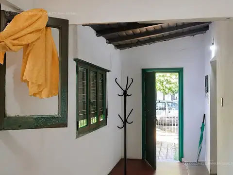 Venta lote con casa en esquina céntrica con potencial comercial en Ingeniero Maschwitz