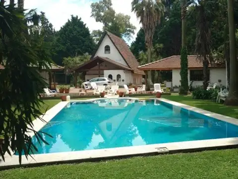 Av. Antártida Argentina 300