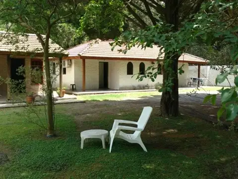 Quinta en Venta con 5 cocheras