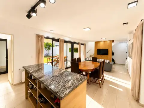 Casa en Venta de 4 dormitorios