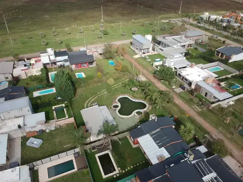 Casa en Venta en Roldan, USD 100.000