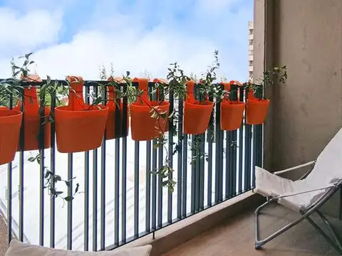 Monoambiente en alquiler, amoblado, impecable, moderno, pileta, pichincha.