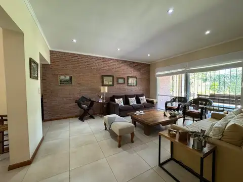 Casa en una planta en Bella Vista