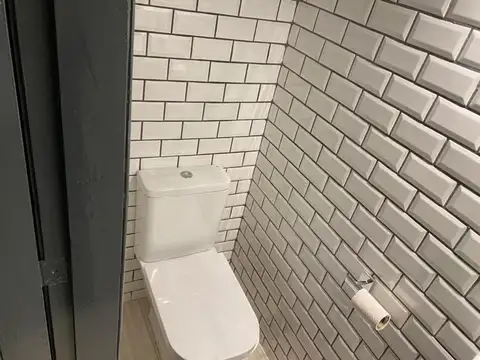 Venta. Depto. 4 Ambientes. Riobamba y Santa Fe.