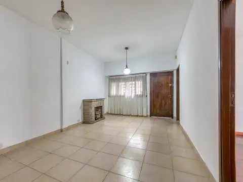 Aristóbulo del Valle 2100