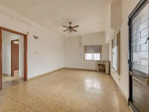 Depto Tipo Casa 4 ambientes con 1 baño