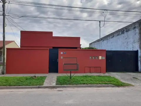 Casa PH en San Antonio de Areco