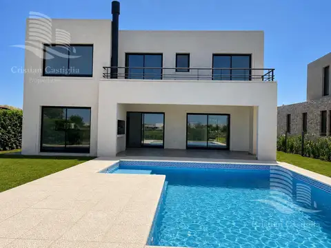 Casa en Alquiler de 4 dormitorios