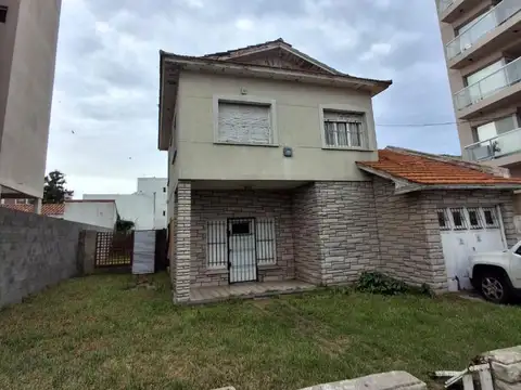 VENTA CHALET DE 4 AMB CON DEPENDENCIA A RECICLAR!