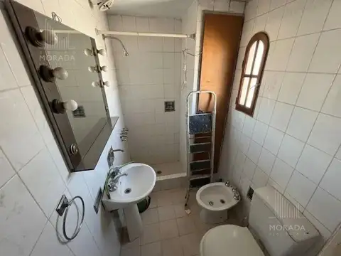Local en Venta 40 años