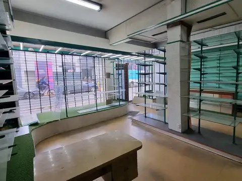 Local en Alquiler en Villa Ballester, $ 900.000