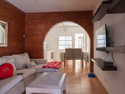 Depto Tipo Casa en Venta de 3 dormitorios