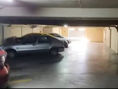 VENTA COCHERA-DOBLE XL PREMIUM- ENTRA HILUX/RANGER