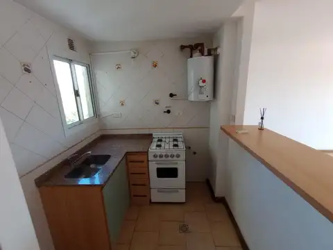 Juan N. Madero 1100 , Piso 6