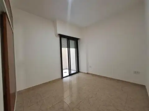 DEPARTAMENTO 2 AMBIENTES CON 2 PATIOS