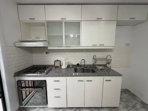 Depto Tipo Casa 4 ambientes con 1 baño
