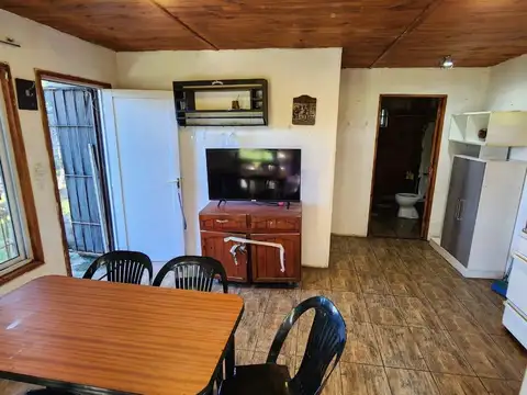 Venta casa 1 dormitorio Roldán 708 m2 terreno