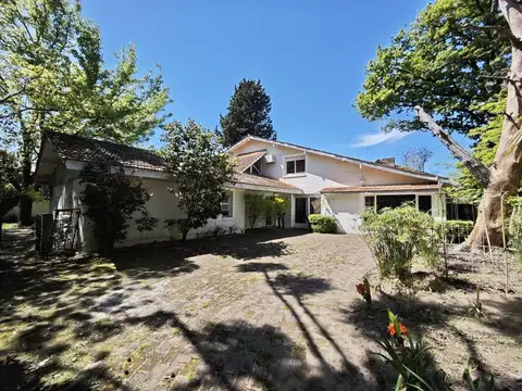 Casa en Venta de 5 dormitorios