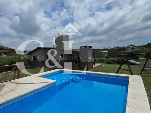 CASA DE 1/2 DOR C/PILETA 1.000M² DE TERRENO EN VALLE DEL SOL-VILLA SANTA CRUZ DEL LAGO.
