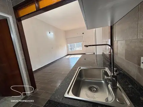 Depto Tipo Casa en Alquiler en Villa Ballester, $ 840.000